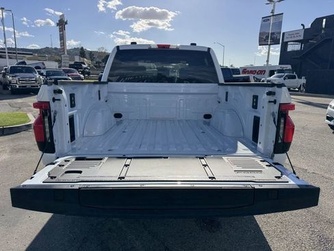 Used 2025 Ford F150 Lightning Flash image 11