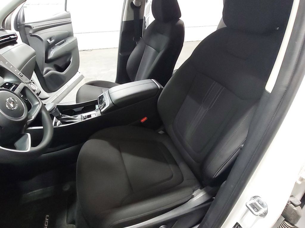 Used 2023 Hyundai Tucson SEL AWD/4WD image 15