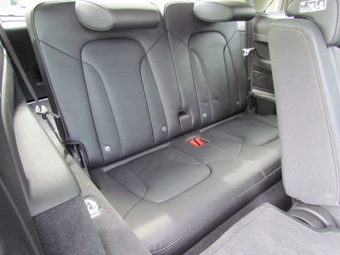 Used 2015 Audi Q7 3.0T Premium Plus w/ Premium Plus Package AWD/4WD image 15