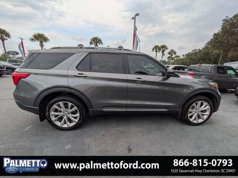 Used 2024 Ford Explorer Platinum w/ Technology Package AWD/4WD image 4