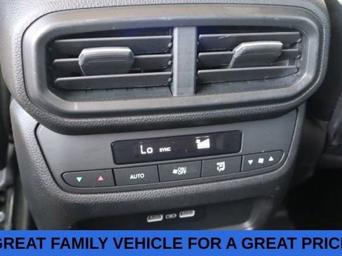 Used 2023 Honda Pilot EX-L image 9