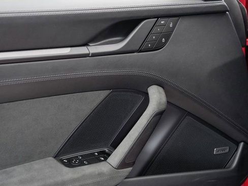 Certified 2024 Porsche 911 Carrera GTS image 8