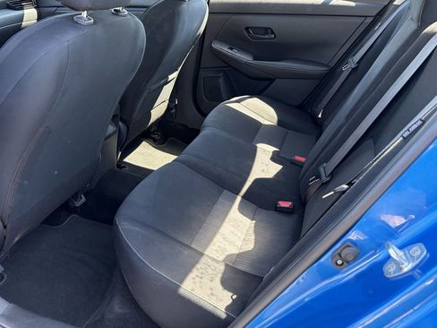Used 2024 Nissan Sentra SV FWD image 25
