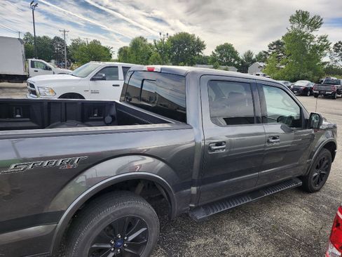 Used 2020 Ford F150 XLT w/ Equipment Group 302A Luxury AWD/4WD image 7