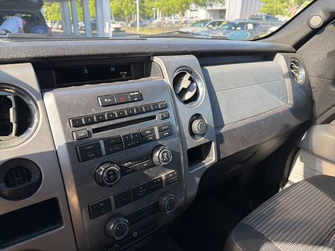 Used 2012 Ford F150 XLT w/ XLT Custom Pkg RWD image 12