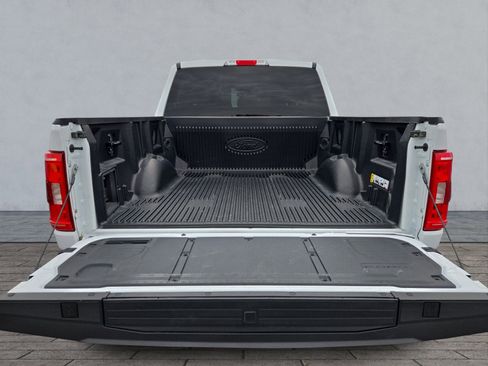 Certified 2022 Ford F150 XLT w/ Equipment Group 302A High image 25