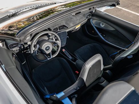 New 2026 McLaren Artura Spider image 9