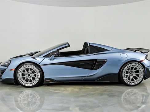 Used 2020 McLaren 600LT Spider RWD image 8
