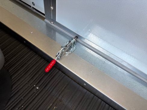 New 2025 Chevrolet Express 3500 Work Van w/ Power Convenience Package image 27