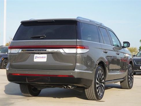 Used 2023 Lincoln Navigator Black Label image 9