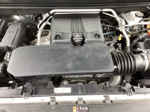 Used 2023 Chevrolet Colorado LT w/ LT Convenience Package II RWD image 34