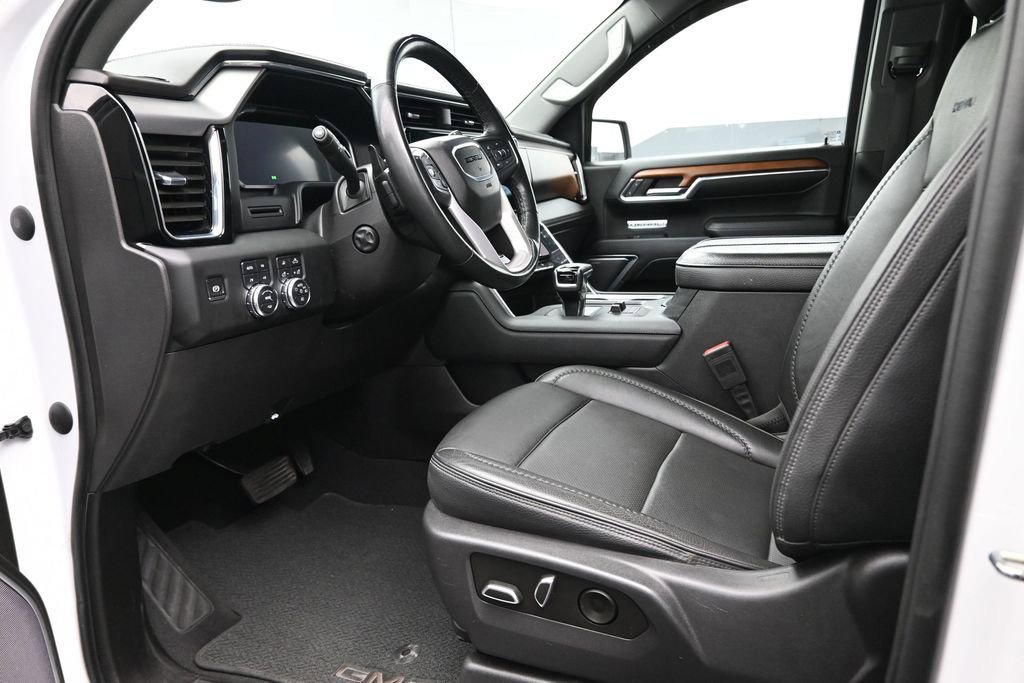 Used 2023 GMC Sierra 1500 Denali AWD/4WD image 14