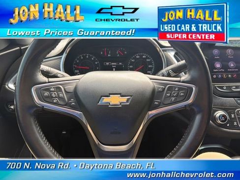 Used 2021 Chevrolet Malibu LT image 22
