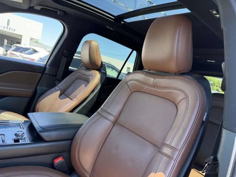 Used 2024 Lincoln Aviator Reserve w/ Elements Package Plus AWD/4WD image 10