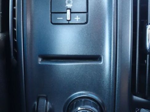 Used 2017 GMC Sierra 3500 2WD Regular Cab w/ Sierra Convenience Package image 20