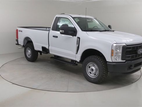 New 2026 Ford F250 XL w/ XL Off-Road Package image 10