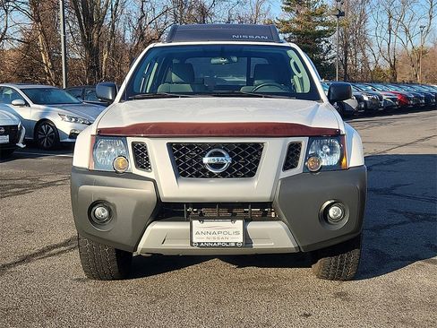 Used 2011 Nissan Xterra S w/ 4X4 Value Package image 2
