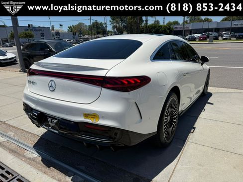 Used 2022 Mercedes-Benz EQS 450+ Sedan image 7