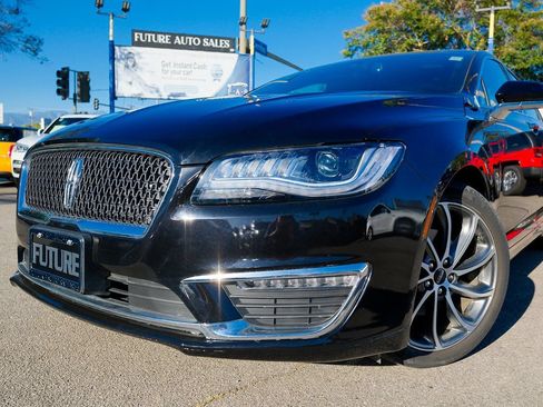Used 2019 Lincoln MKZ Reserve w/ Reserve Plus Package FWD image 8