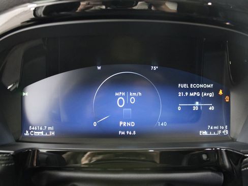 Used 2023 Lincoln Corsair Reserve AWD/4WD image 37