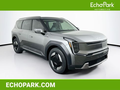 Used 2024 Kia EV9 Wind AWD/4WD image 1