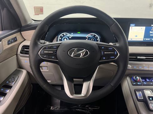 Used 2021 Hyundai Palisade Limited w/ Cargo Package AWD/4WD image 17
