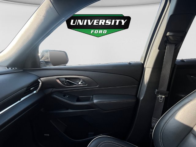 Used 2024 Chevrolet Traverse Premier w/ Redline Edition FWD image 22