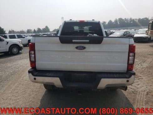 Used 2022 Ford F350 XLT w/ XLT Premium Package image 7
