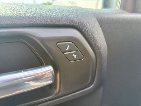 Used 2021 Chevrolet Silverado 1500 W/T w/ WT Value Package image 14