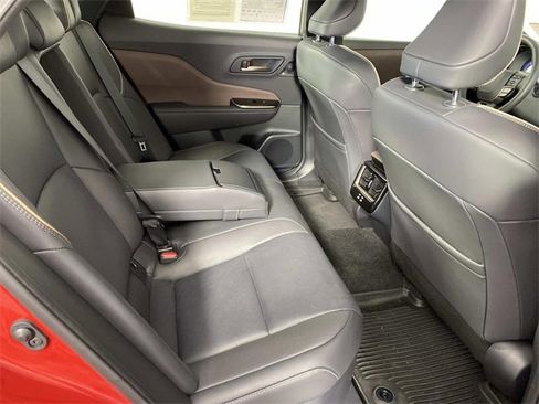 Used 2024 Toyota Crown Limited w/ Advanced Technology Package image 12