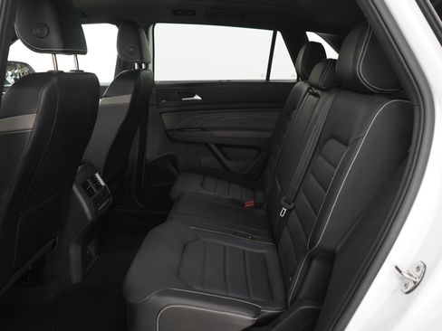 Used 2023 Volkswagen Atlas Cross Sport SEL Premium R-Line AWD/4WD image 15