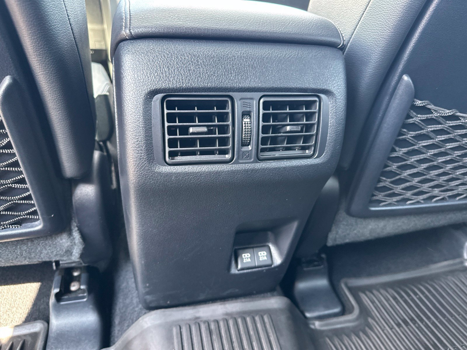 Used 2022 Toyota 4Runner Limited AWD/4WD image 21