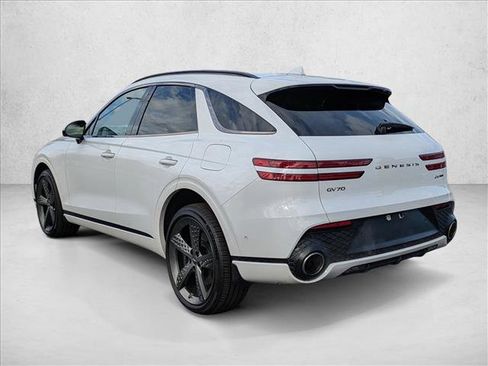 Used 2024 Genesis GV70 3.5T Sport w/ Sport Prestige Package image 7