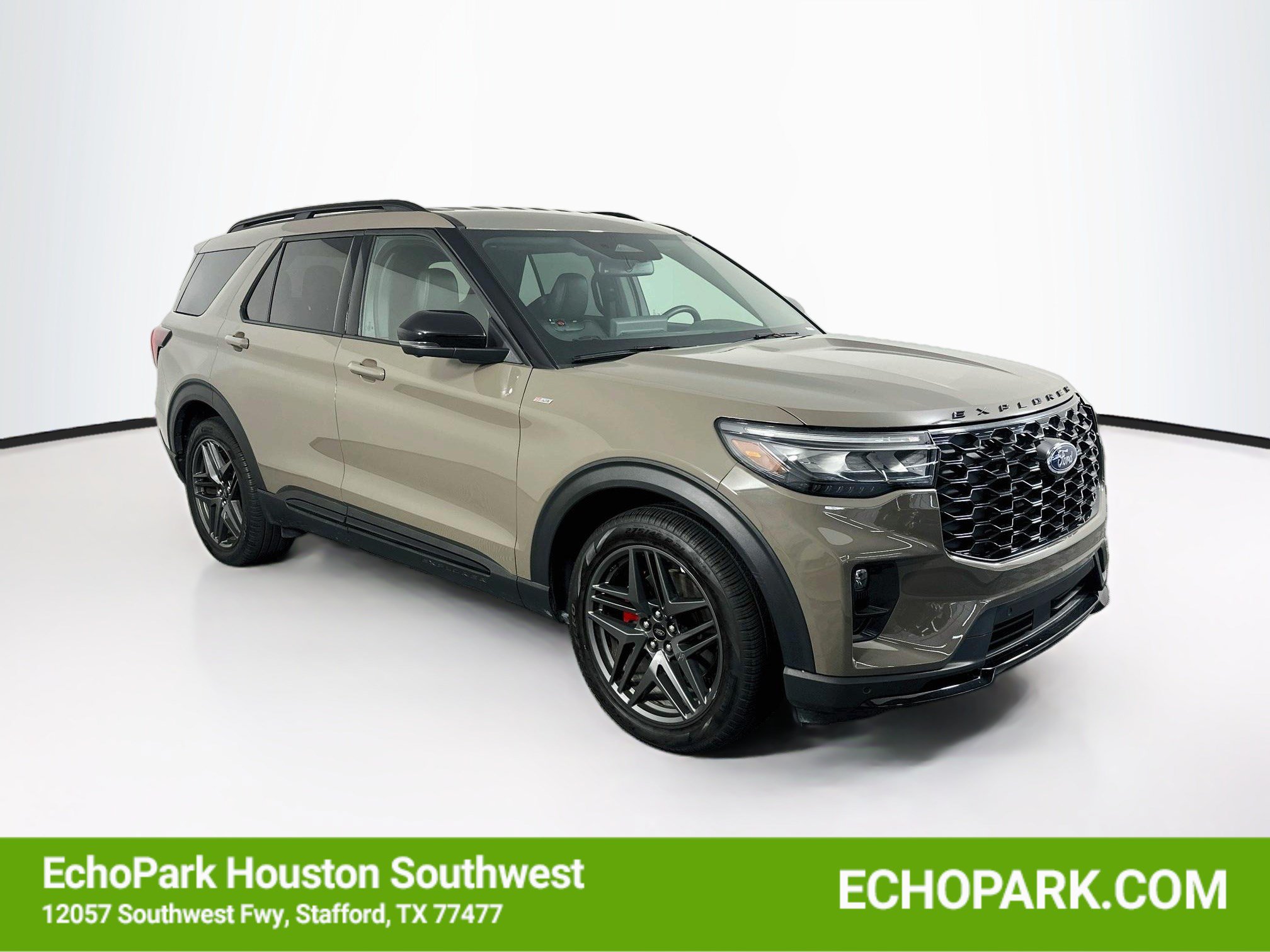Used 2026 Ford Explorer ST-Line w/ ST-Line Street Pack RWD image 1