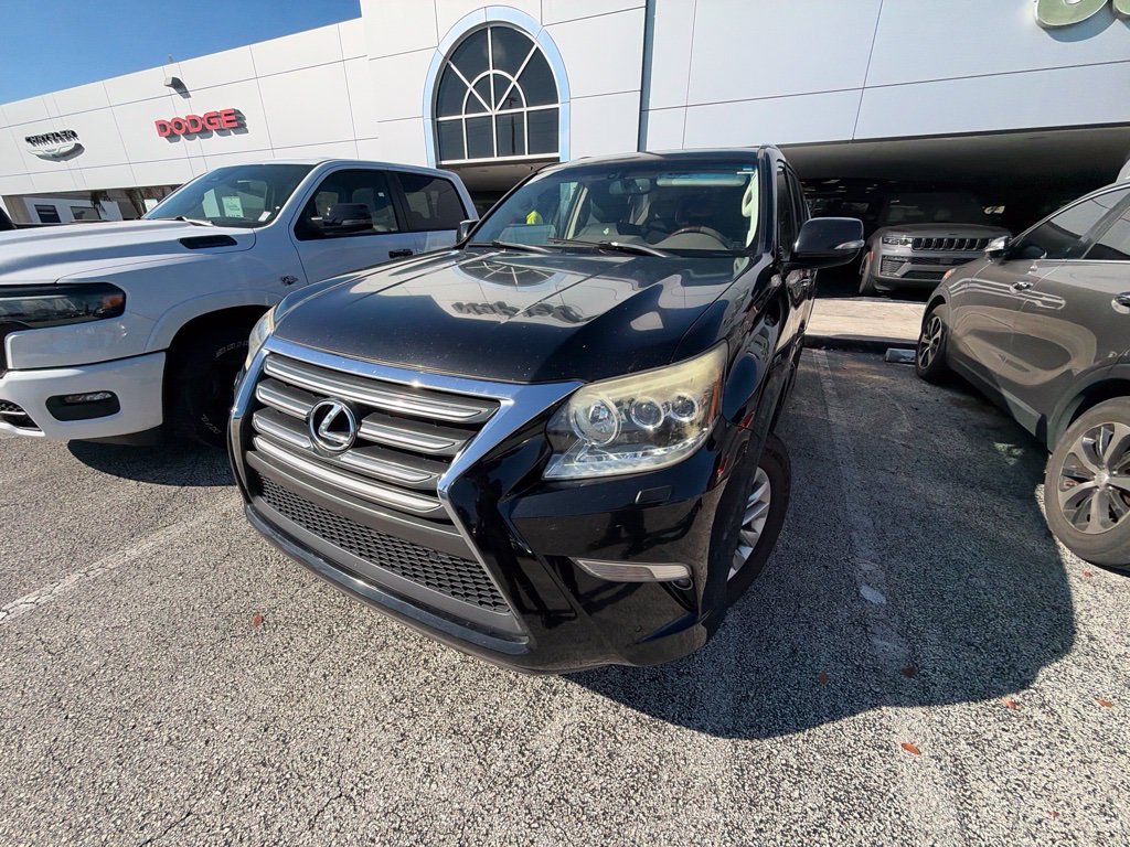 Used 2018 Lexus GX 460 Premium w/ Premium Package AWD/4WD image 19