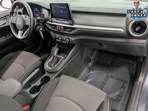 Used 2024 Kia Forte LXS w/ LXS Technology Package FWD image 30