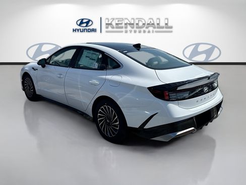 New 2026 Hyundai Sonata SEL FWD image 4
