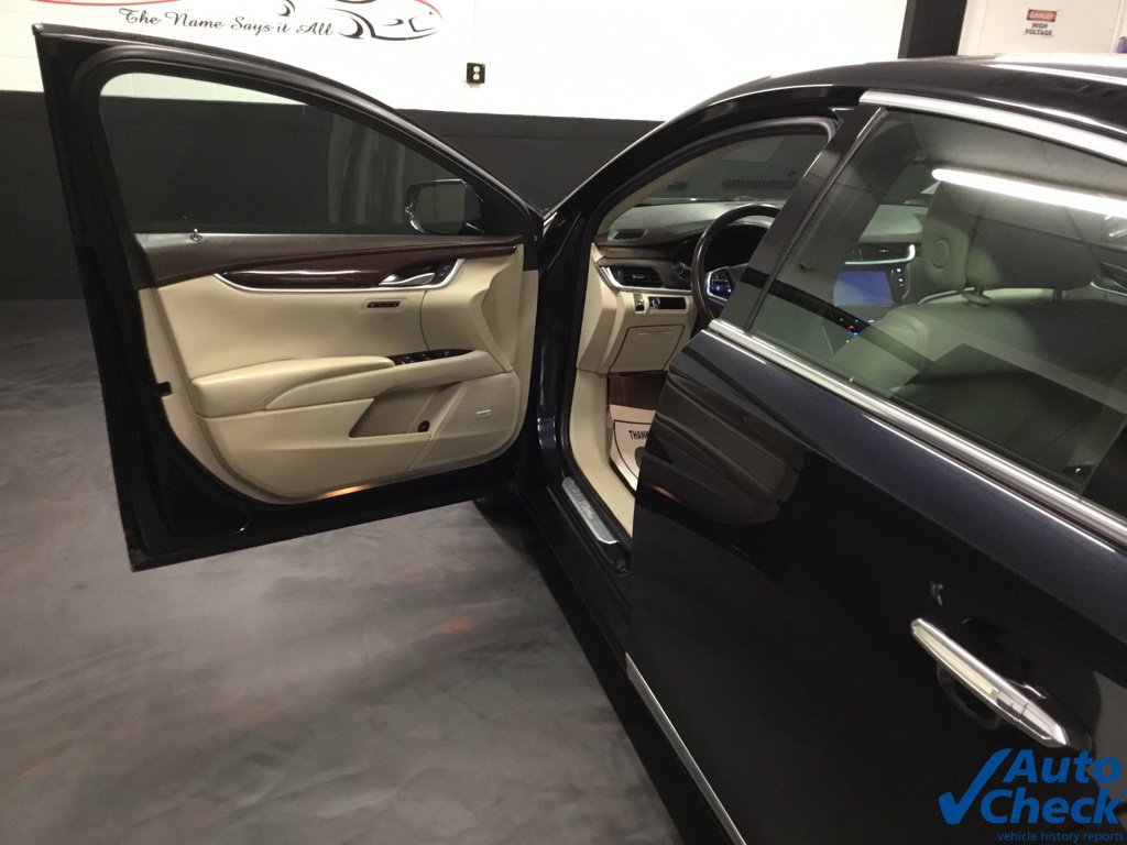 Used 2013 Cadillac XTS Luxury w/ Driver Awareness Package AWD/4WD image 20