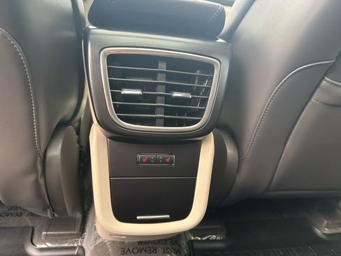 Used 2020 Lincoln Nautilus Reserve AWD/4WD image 15