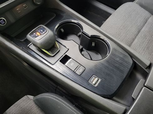 Used 2021 Nissan Rogue S FWD image 26