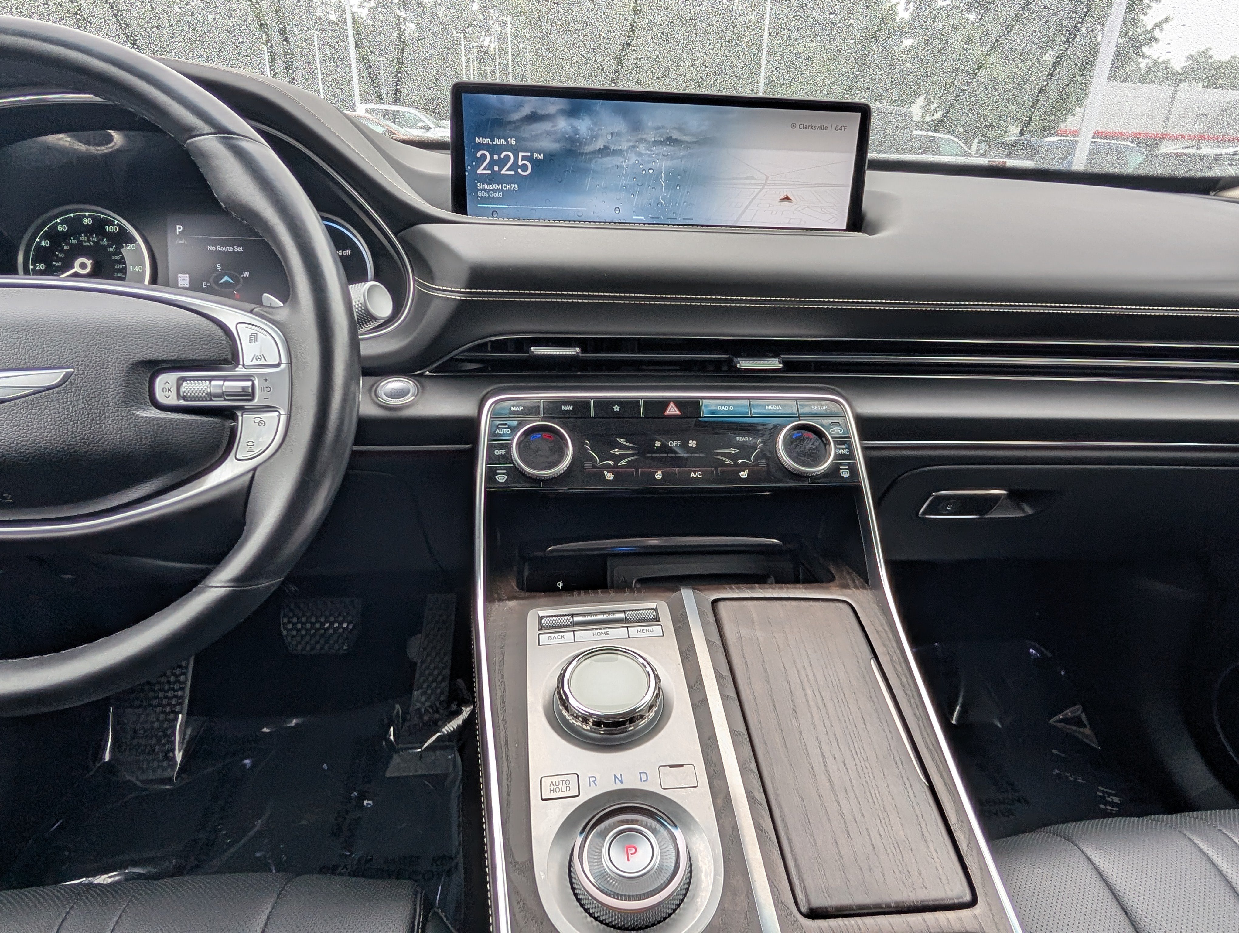 Used 2023 Genesis GV80 2.5T AWD/4WD image 18