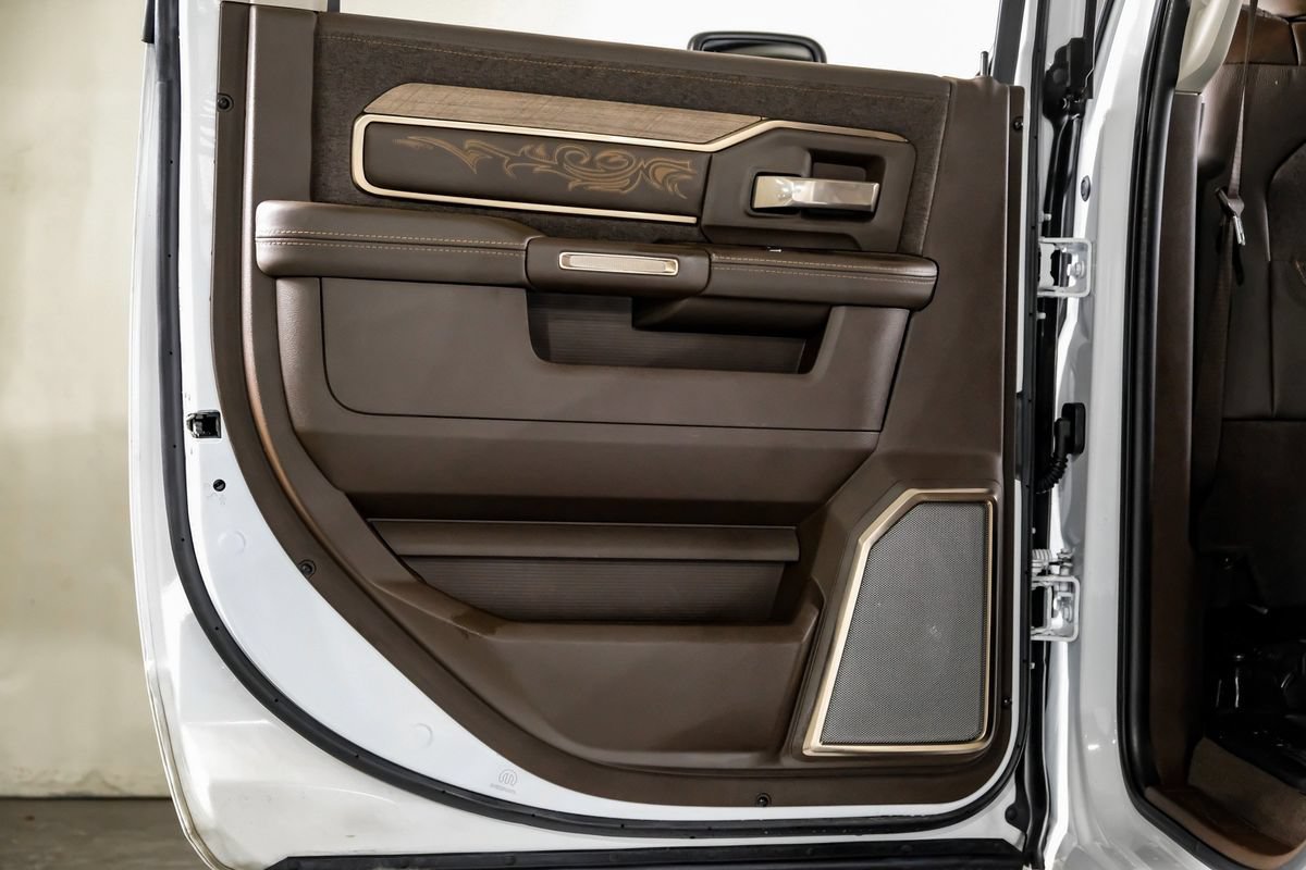 Used 2025 RAM 3500 Longhorn AWD/4WD image 35