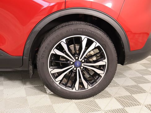 Used 2021 Ford Escape SE w/ SE Sport Appearance Package FWD image 19