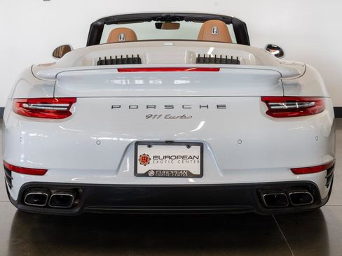 Used 2017 Porsche 911 Turbo image 17