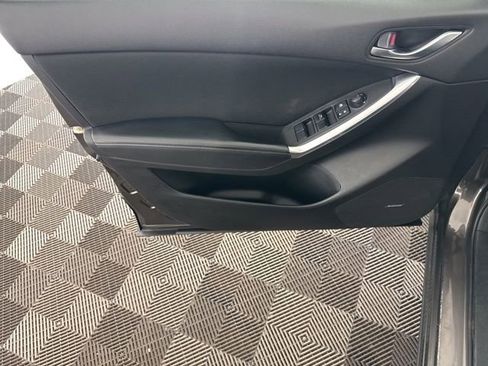 Used 2016 MAZDA CX-5 Touring w/ Bose/Moonroof Package image 18