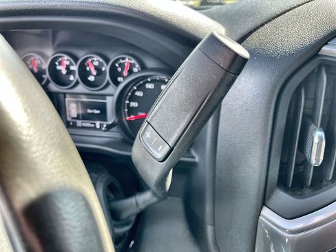 Used 2021 Chevrolet Silverado 2500 Custom w/ Custom Value Package AWD/4WD image 15