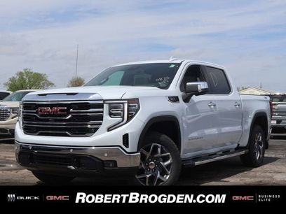 New 2026 GMC Sierra 1500 SLT w/ SLT Premium Plus Package