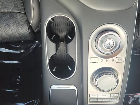 Used 2024 Genesis GV70 3.5T Sport w/ Sport Advanced Package image 27