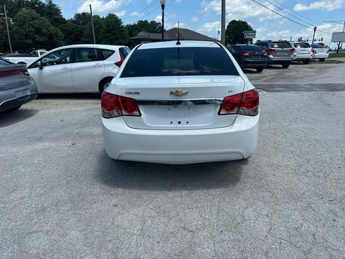 Used 2014 Chevrolet Cruze LT w/ Technology Package FWD image 5