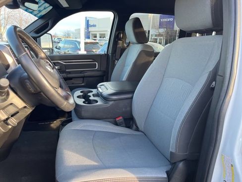 Used 2024 RAM 2500 Big Horn image 10